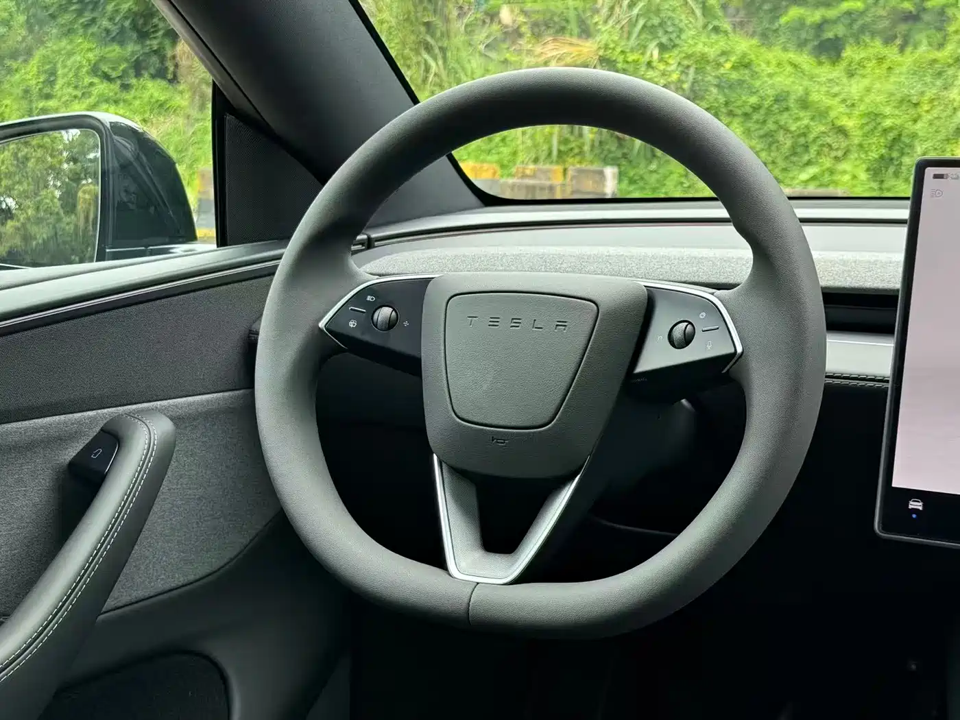 Tesla Model Y 2026 2026 Rear-Wheel Drive