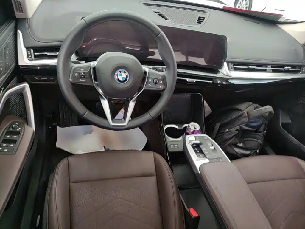 BMW iX1 2025 2023 eDrive25L X Design Package
