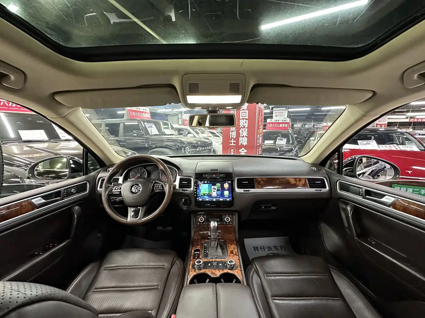Volkswagen Touareg 2011 3.0TSI Comfort фото 22
