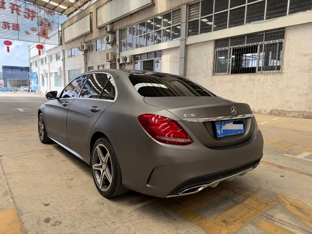 Photo 9 - Mercedes-Benz C-Class