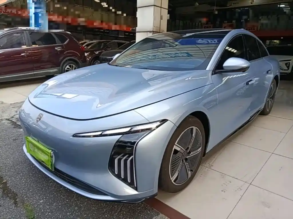2026 Dongfeng Fengxing Stellar S7