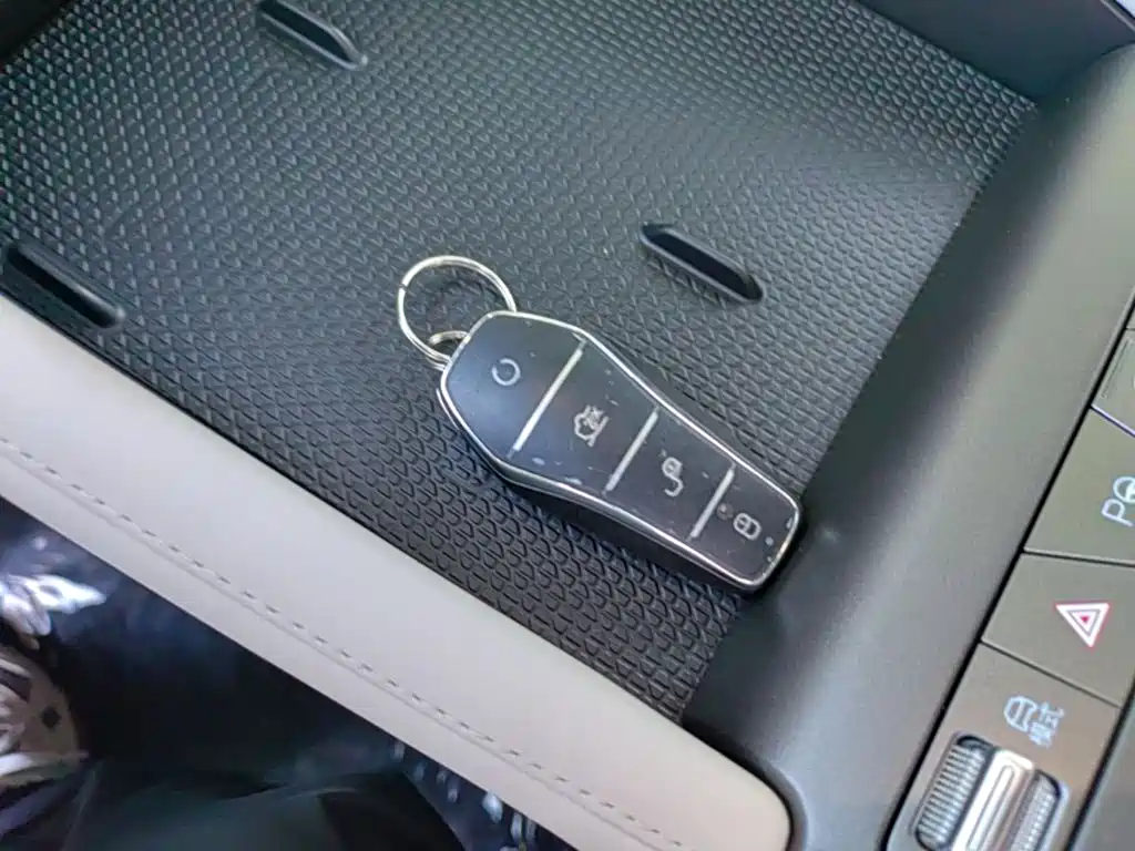 BYD Yuan UP 2026 2025 Smart Drive Edition 401KM Vitality Version