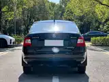 صورة 4 - Škoda Rapid