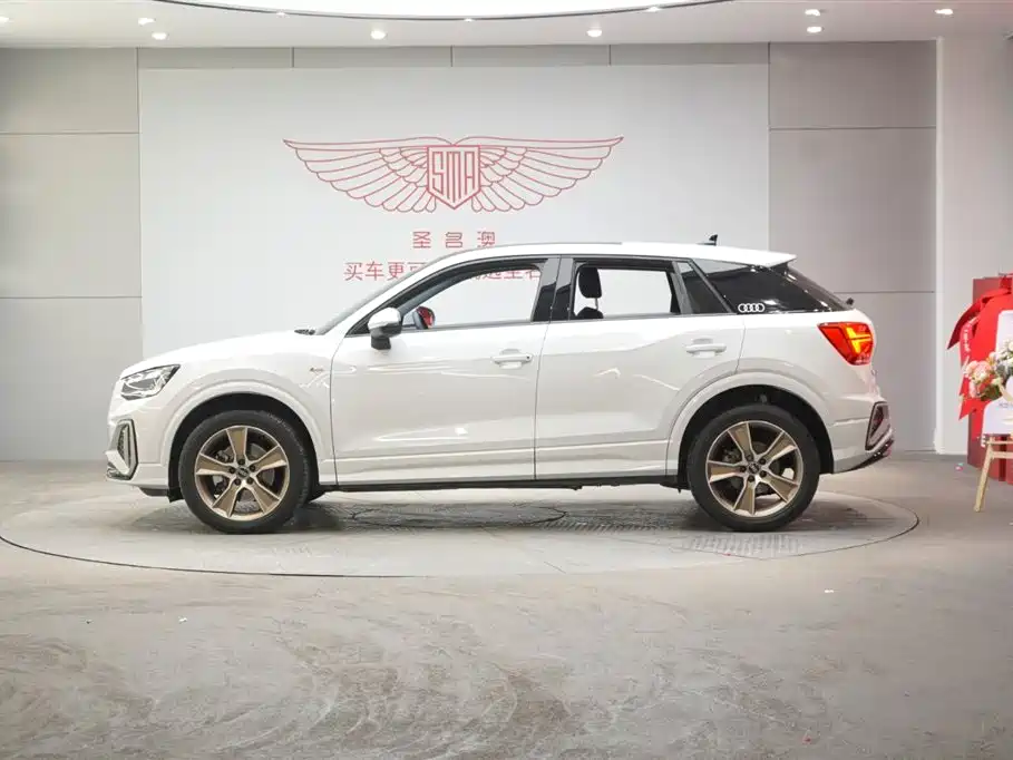 Audi Q2L 2024 35TFSI Fashion Sport фото 4