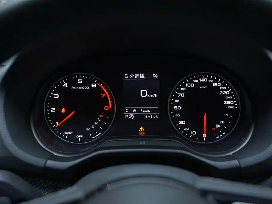 Audi Q2L 2024 35TFSI Fashion Sport фото 9