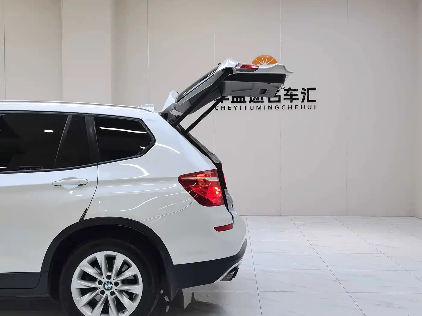 Photo 11 - BMW X3 (Import)
