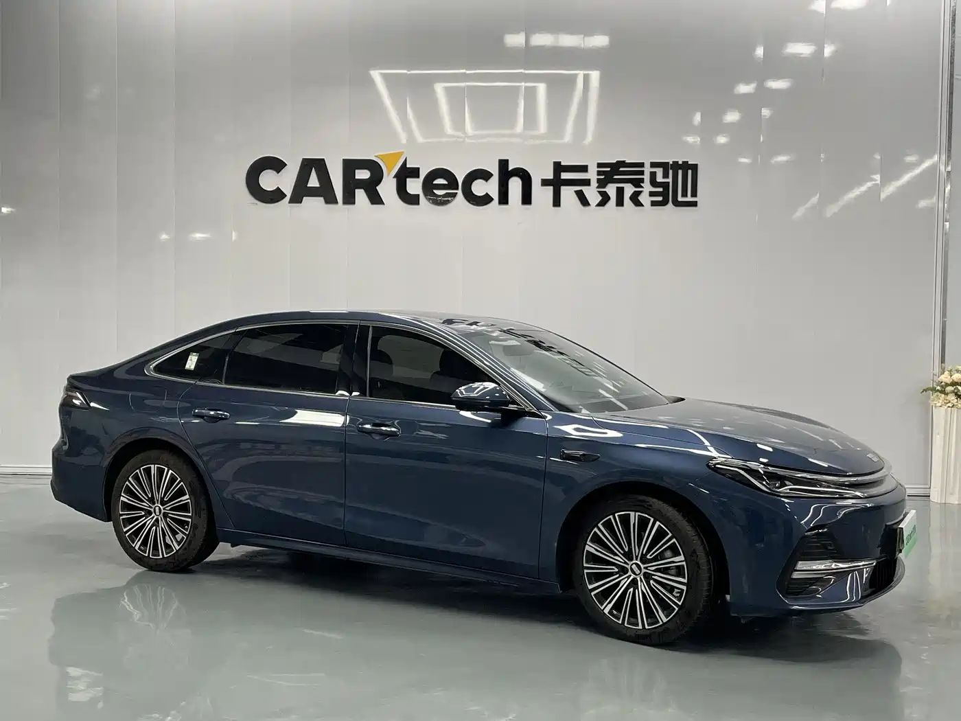 Geely Galaxy Galaxy A7 2025 EM-i фото 3