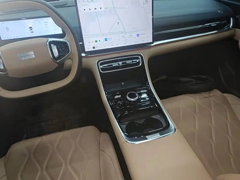 Geely Galaxy Galaxy A7 2025 EM-i фото 13