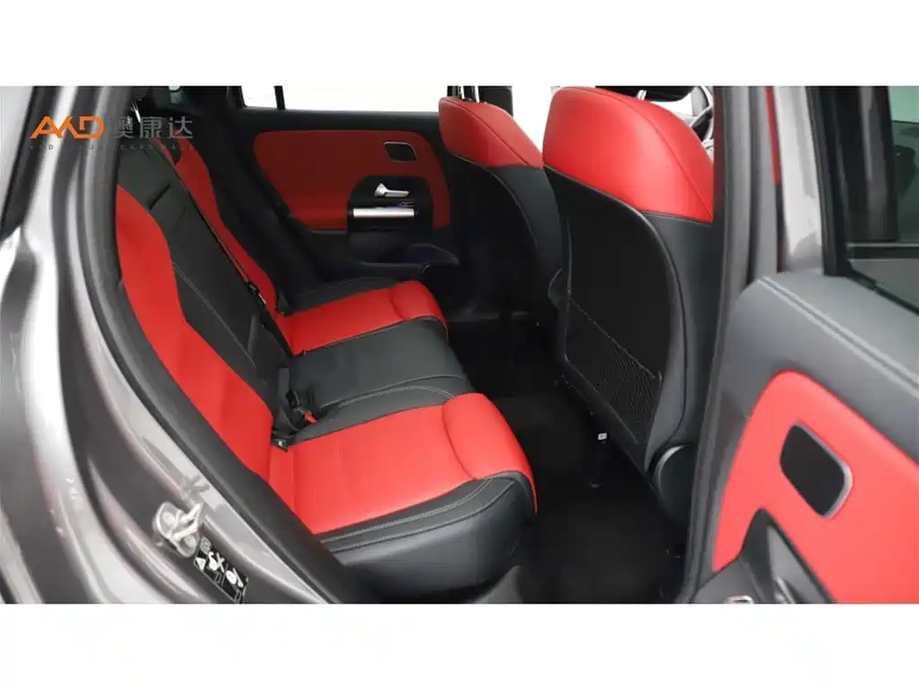Mercedes-Benz GLA AMG 2023 Model AMG GLA 35 4MATIC фото 8