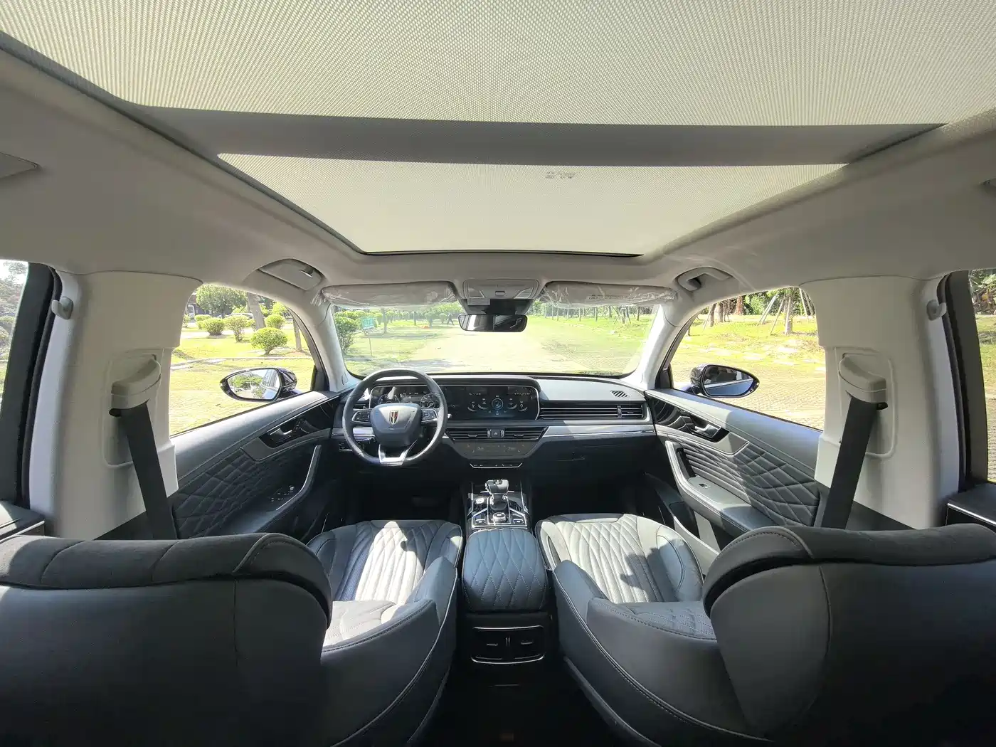Hongqi HS5 2022 2.0T Smart Connect Premium Edition фото 13