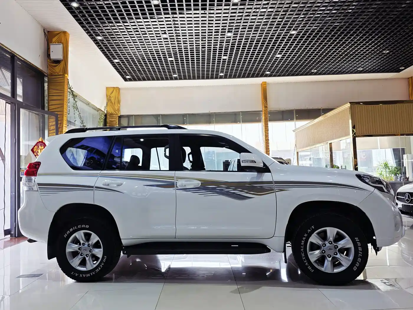 Toyota Prado (Import) 2010 2.7L Auto Luxury фото 4