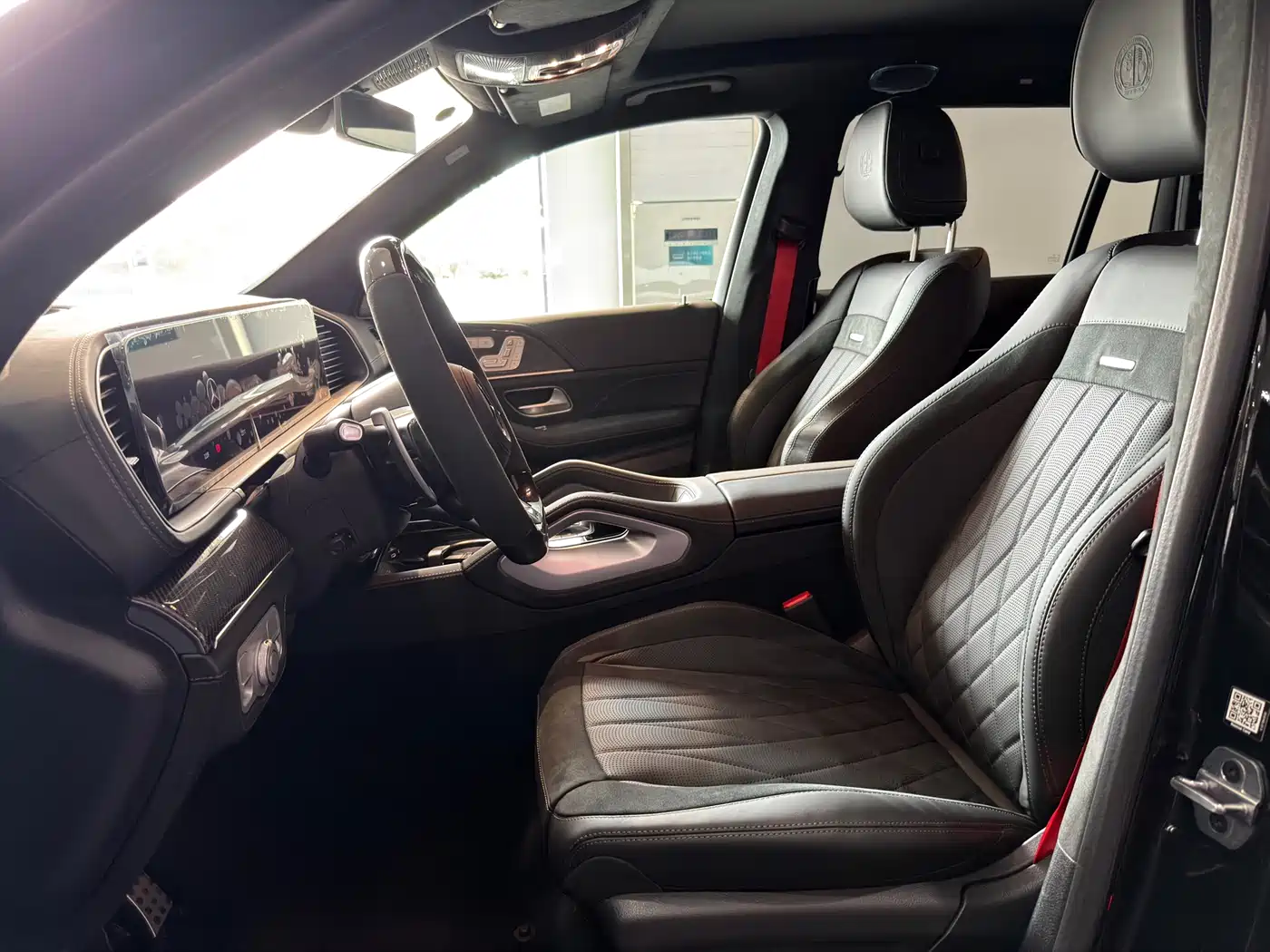 MERCEDES-BENZ GLS AMG