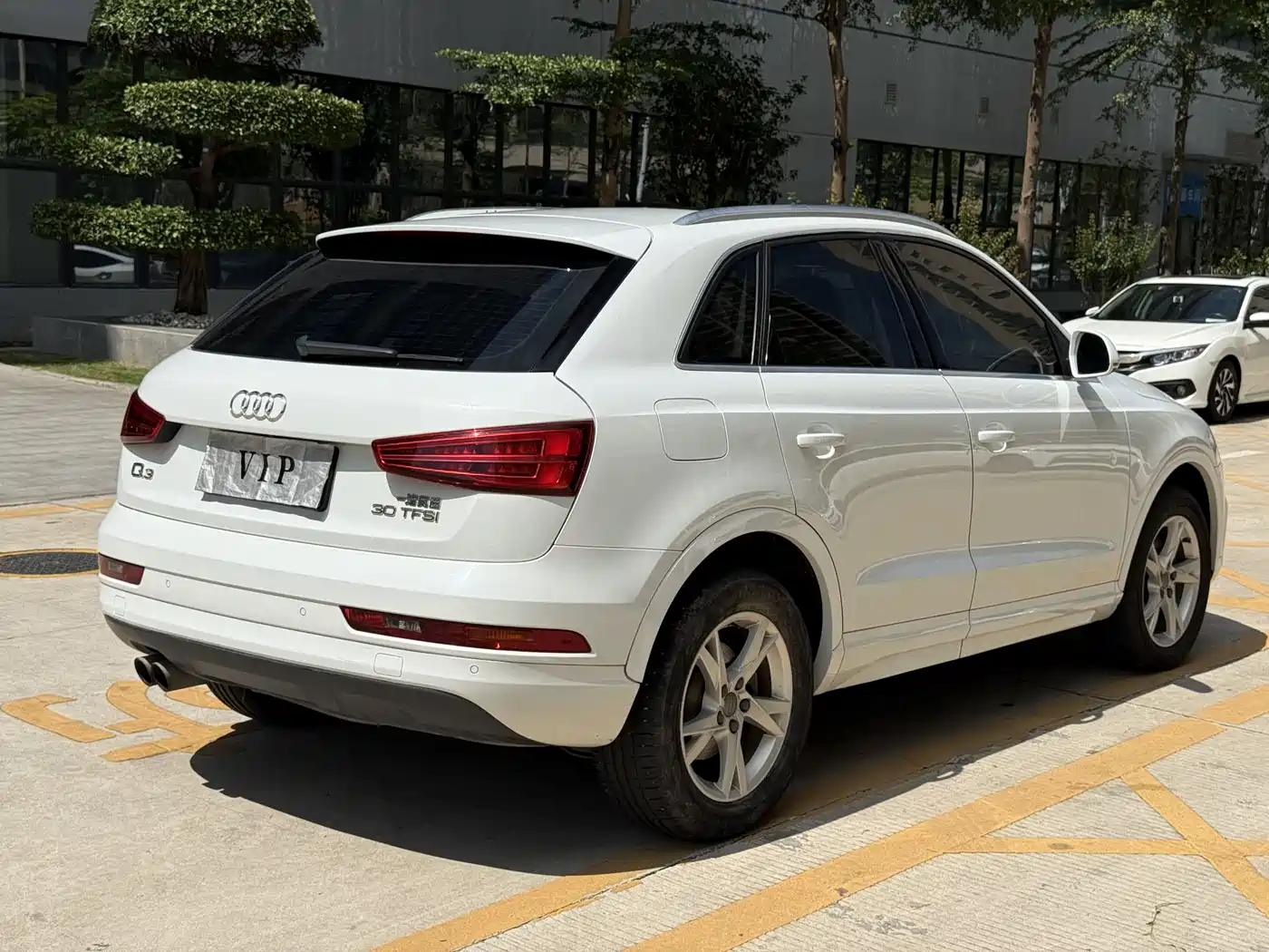 Audi Q3 2017 30 TFSI Sport фото 6