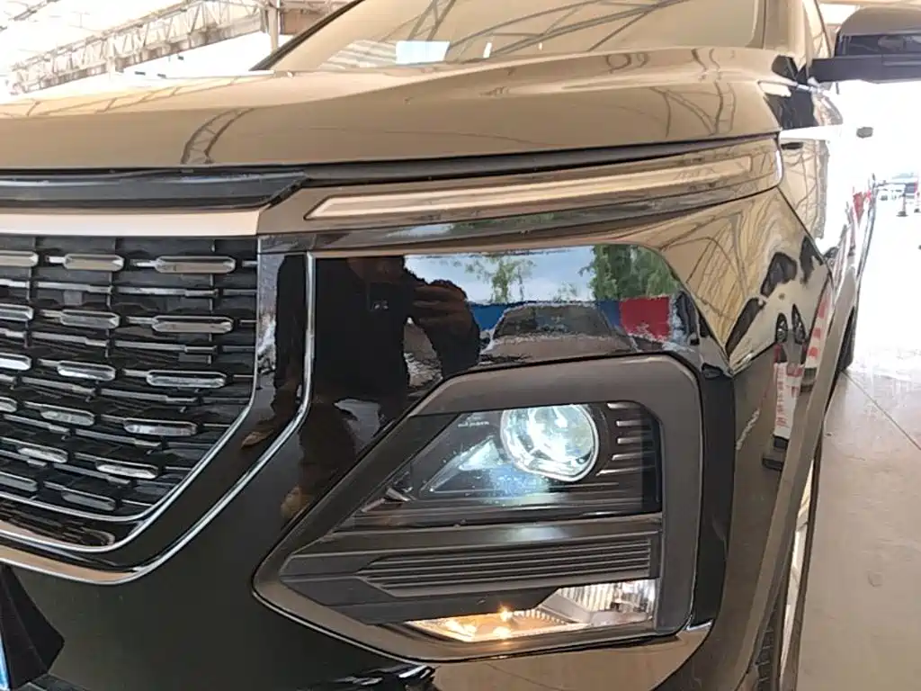 Baojun 530 2020 2020 1.5T CVT Luxury Connect 7-seater
