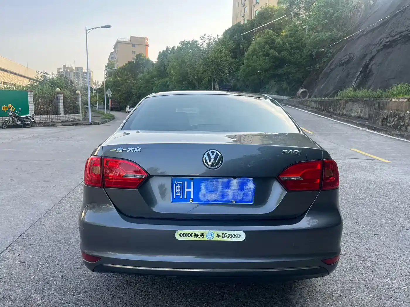 Volkswagen Sagitar 2012 Model 1.6L Manual Comfort фото 5