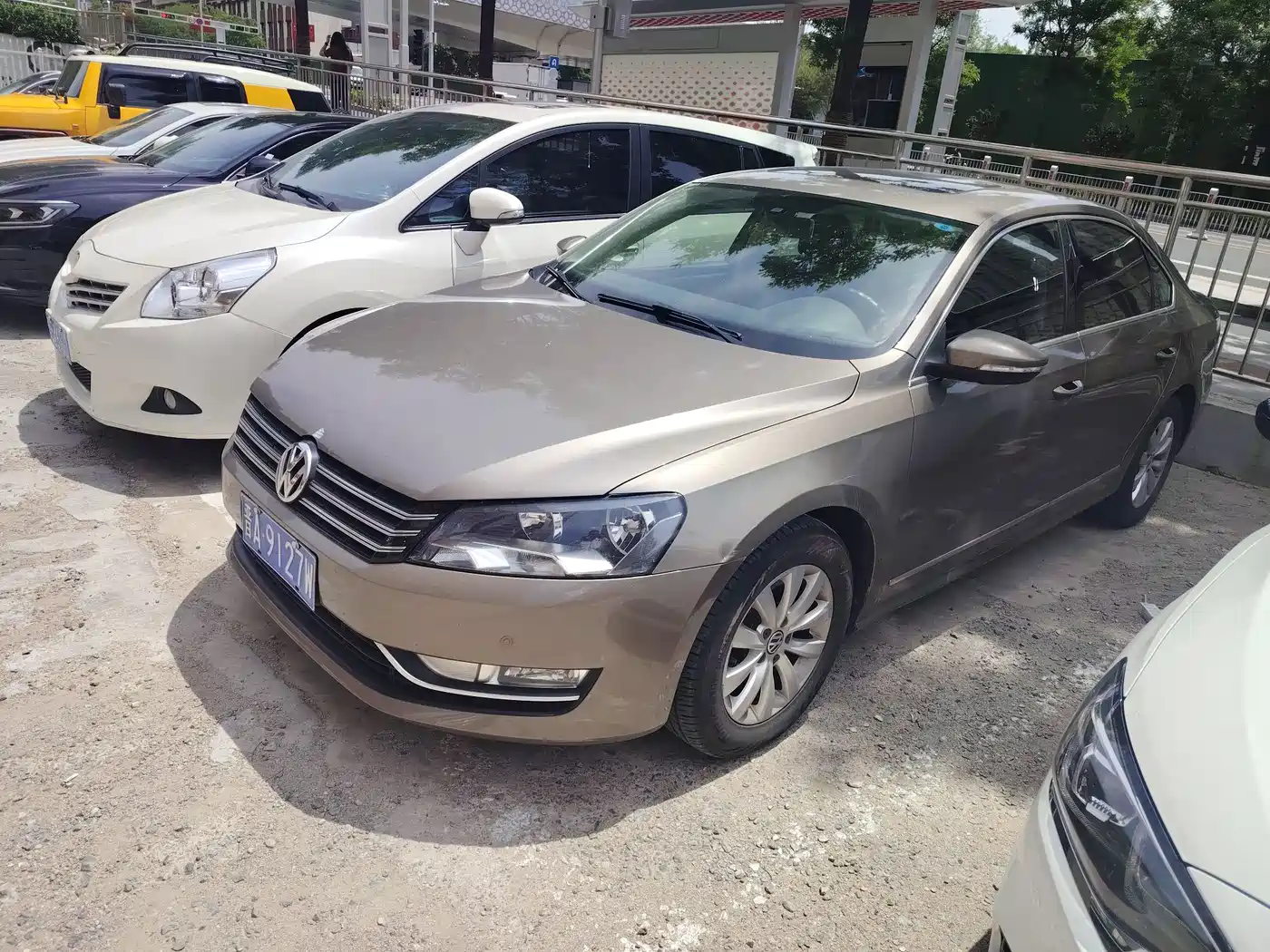 Volkswagen Passat 2015 1.8TSI DSG Honor Edition