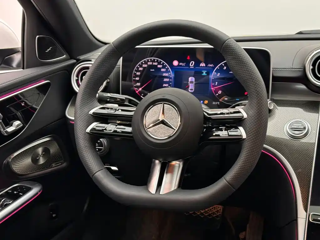 Фото 12 - Mercedes-Benz C-Class