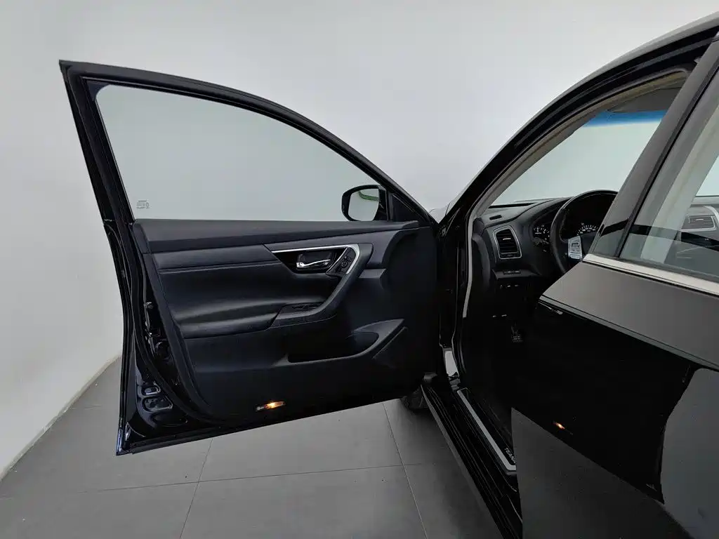 Фото 8 - Nissan Teana