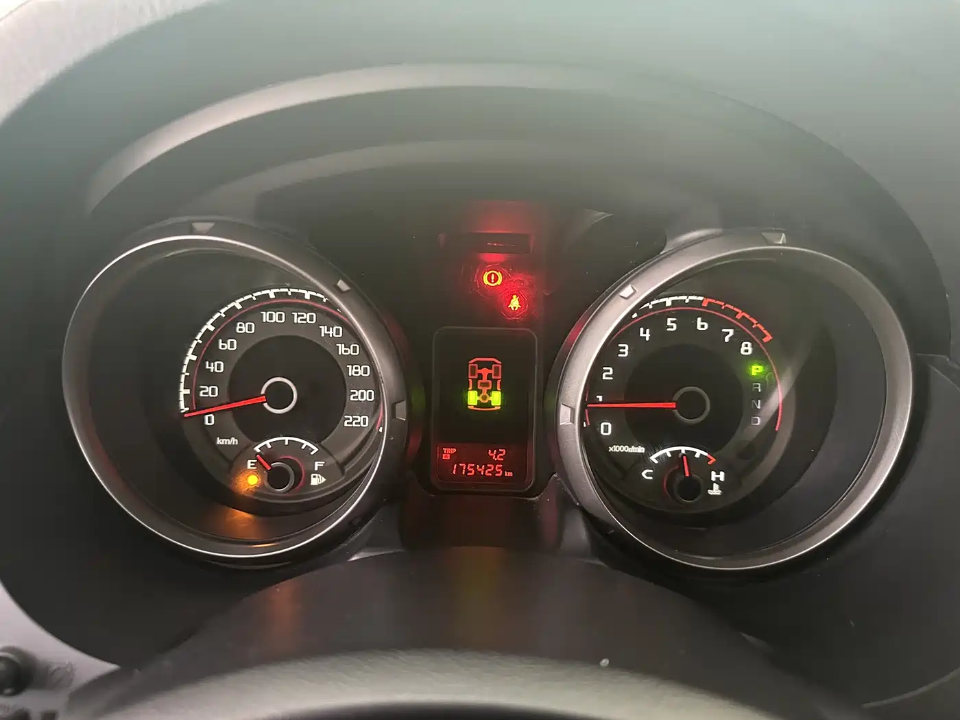 Mitsubishi Pajero (Import) 2012 3.0L Elite Plus Edition фото 12