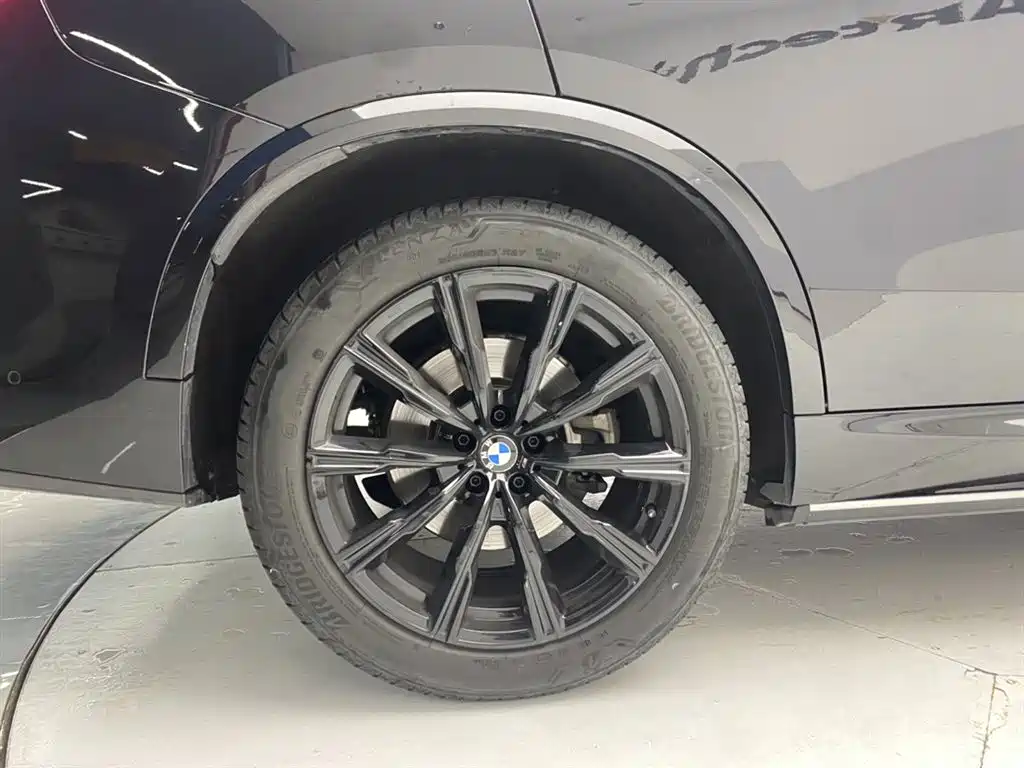 BMW X5 (Import) 2019 xDrive40i M Sport Package фото 11