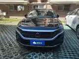 Photo 2 - Volkswagen Passat