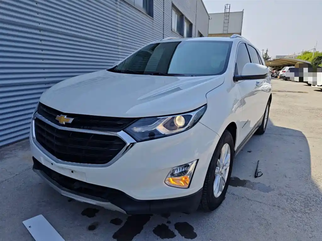 Chevrolet Equinox 2018 535T Automatic Control Edition фото 2