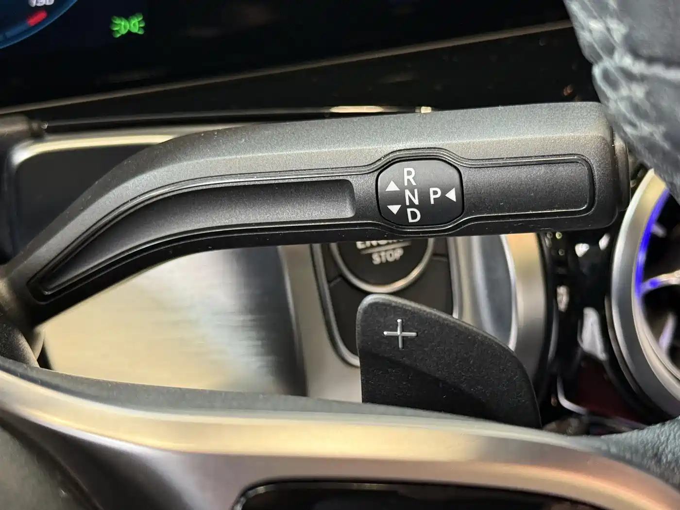 Mercedes-Benz GLB 2023 GLB 220 4MATIC фото 24