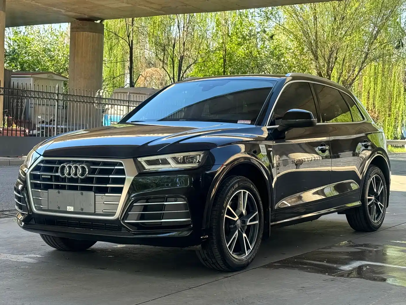 Audi Q5L 2018 40 TFSI Prestige Fashion (China V)