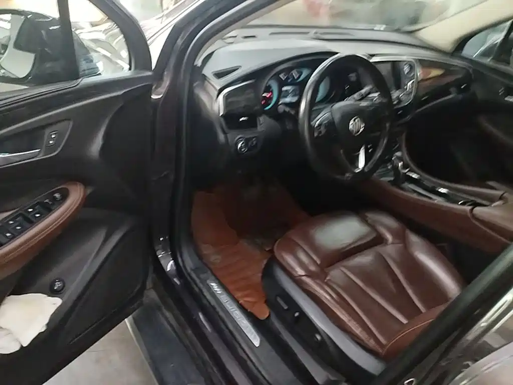 Buick Envision Plus 2015 2014 28T 4WD Luxury