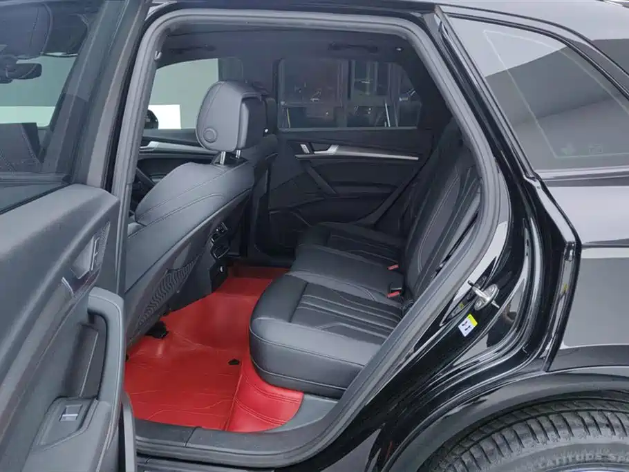 Audi Q5L 2024 Model 45 TFSI Luxury Dynamic фото 11