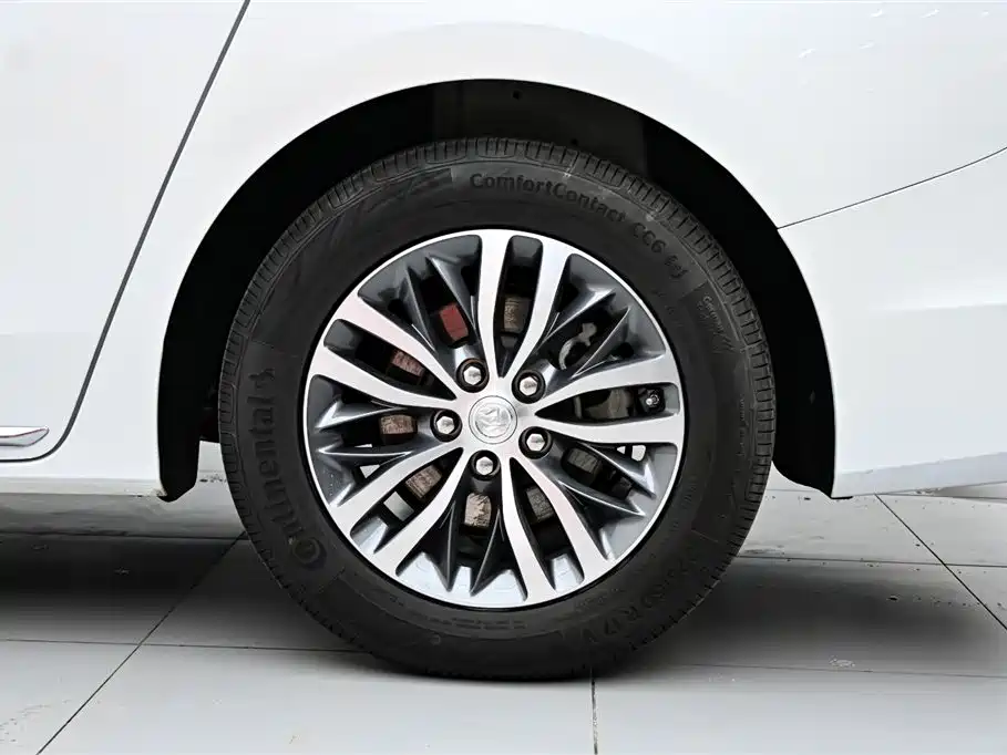 Buick GL8 2023 ES Landmaster Comfort фото 37
