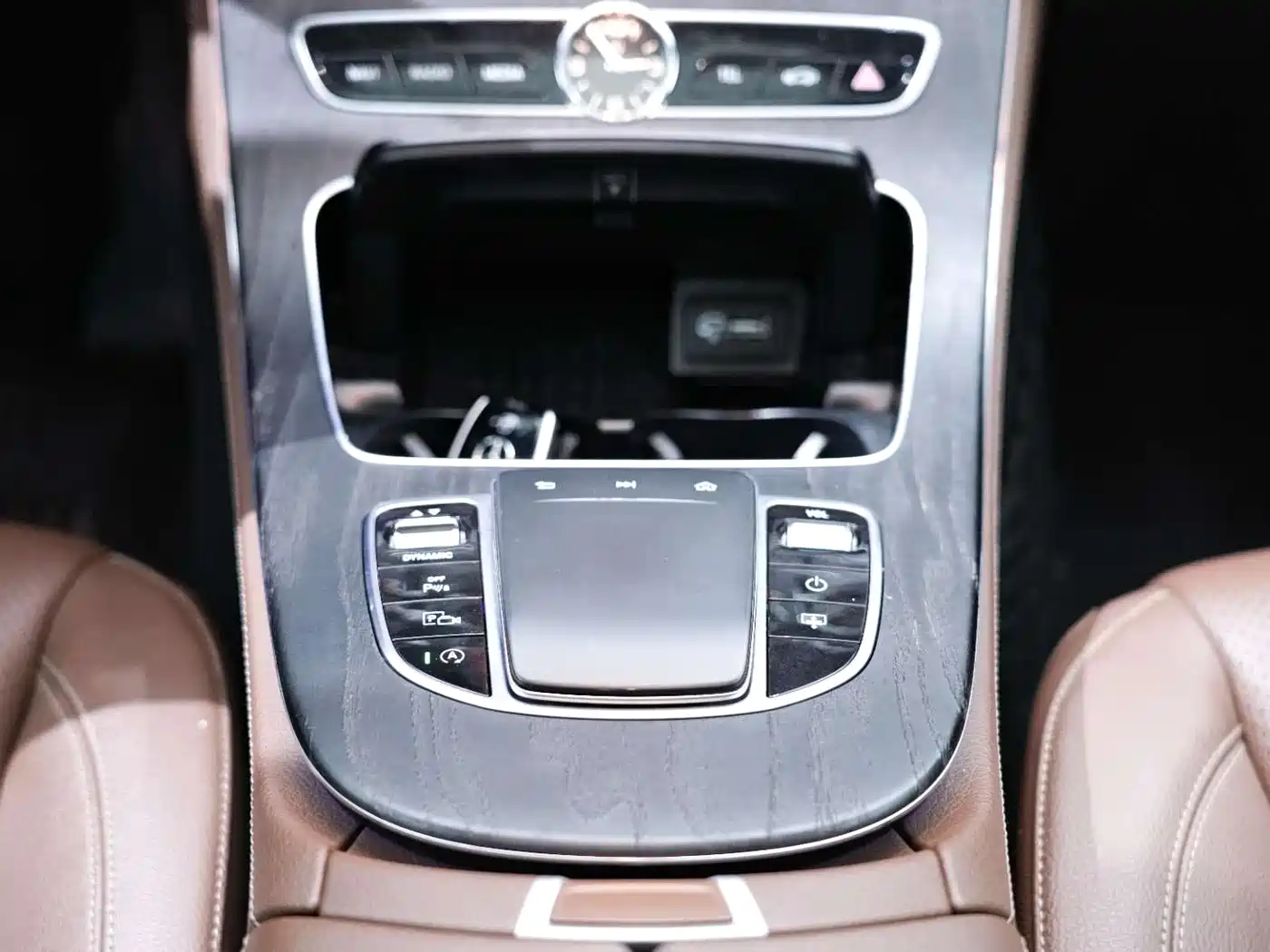 Mercedes-Benz E-Class 2019 Facelift E 300 L Sport Luxury фото 27