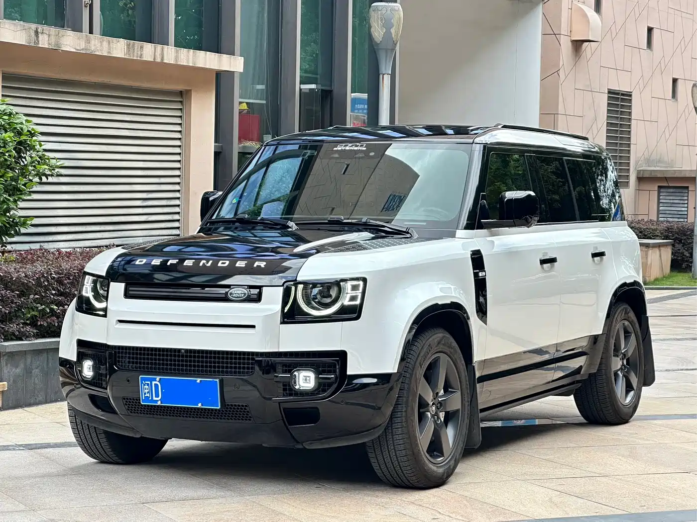 Land Rover Defender 2022 110 P400 X-DYNAMIC HSE