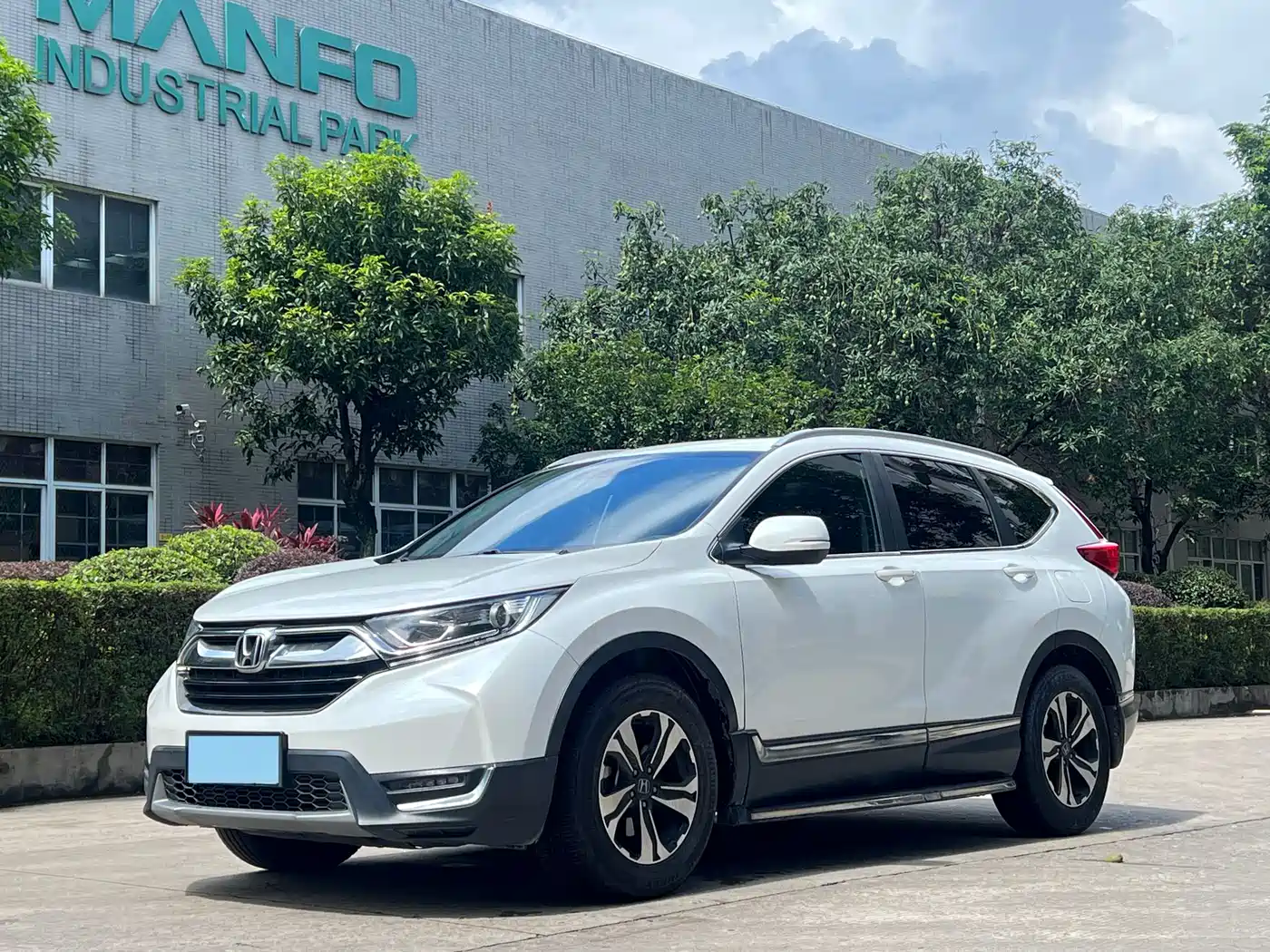 Фото 1 - Honda CR-V
