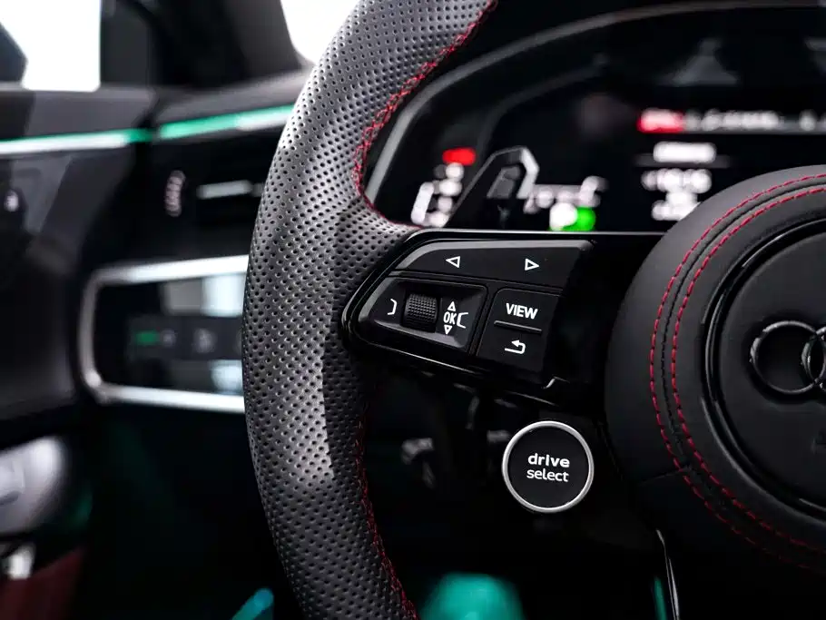 Audi A7L 2025 2024 45 TFSI quattro Black Warrior Edition