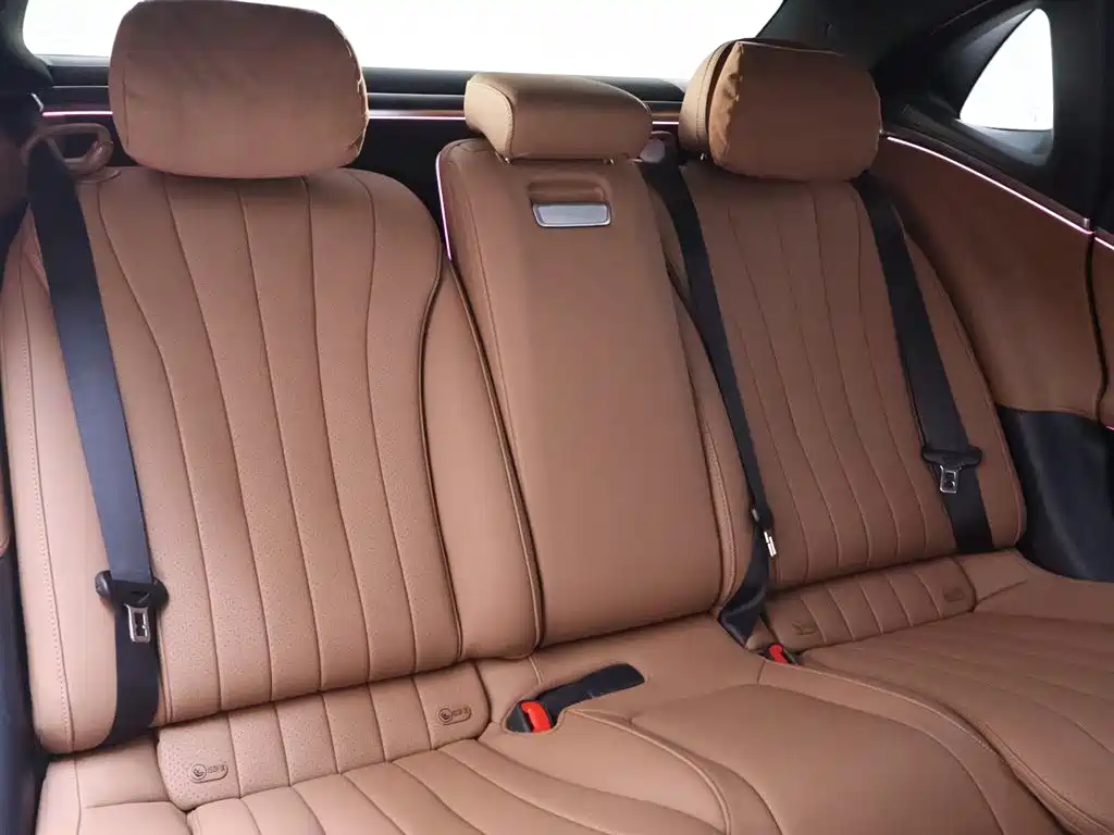 Mercedes-Benz E-Class 2024 Model E 300 L Luxury фото 23