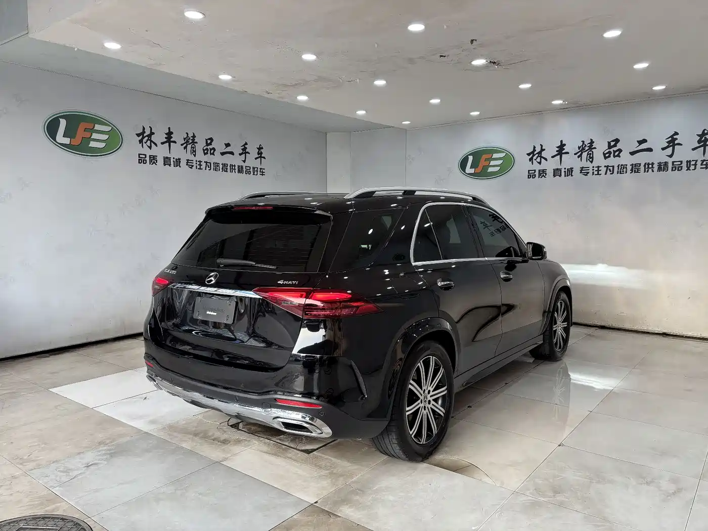 Mercedes-Benz GLE 2025 Facelift GLE 350 4MATIC Fashion Model фото 5