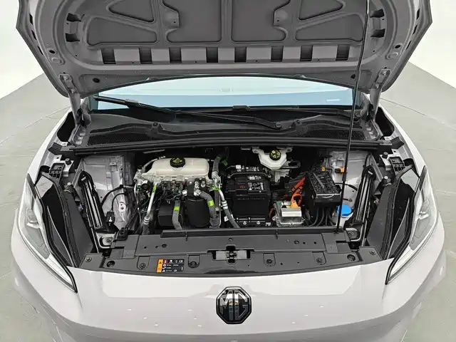 MG MG4 EV 2025 2025 Base Model