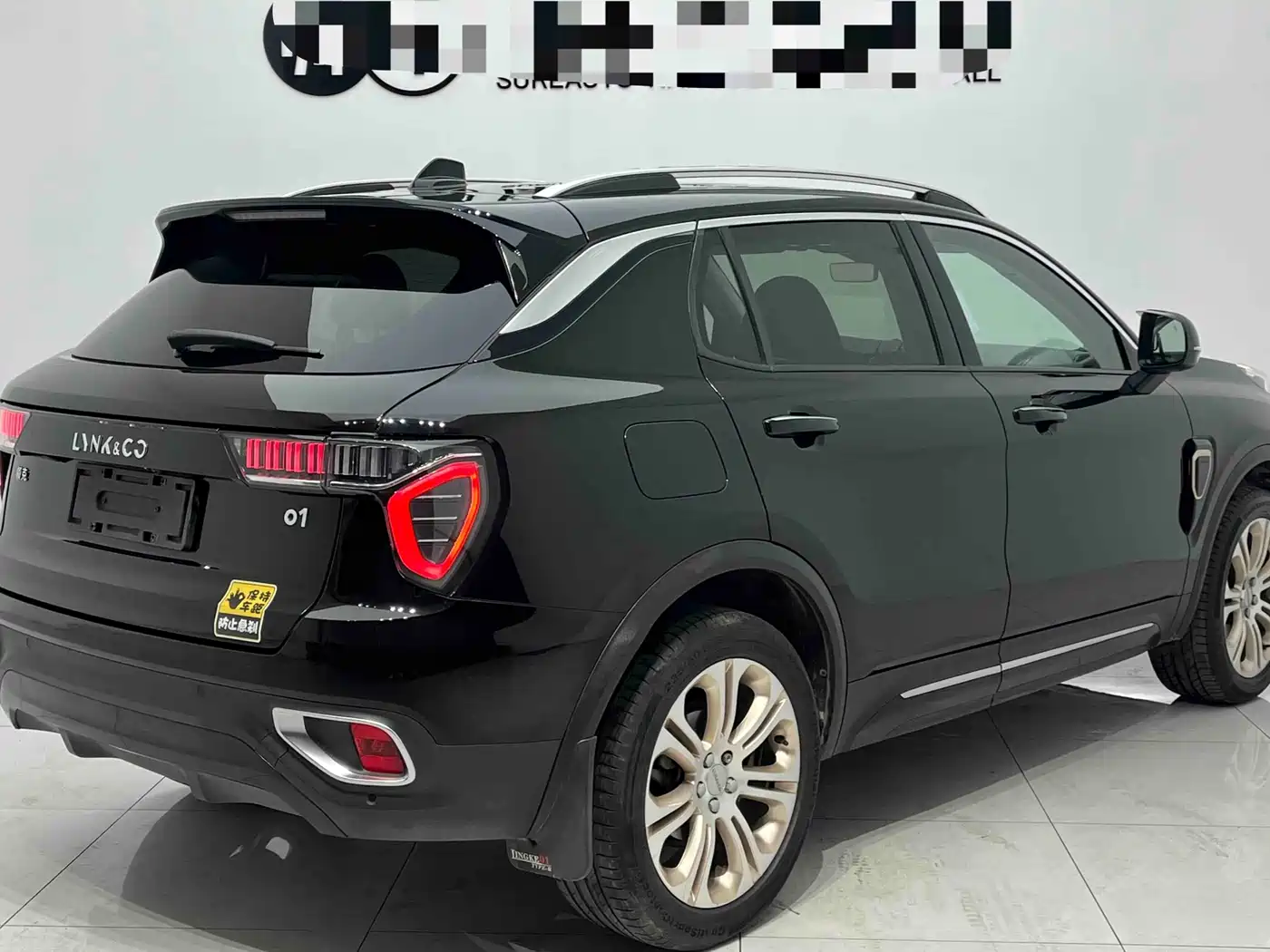 Lynk & Co 01 2017 2.0T 2WD Pro Version фото 3