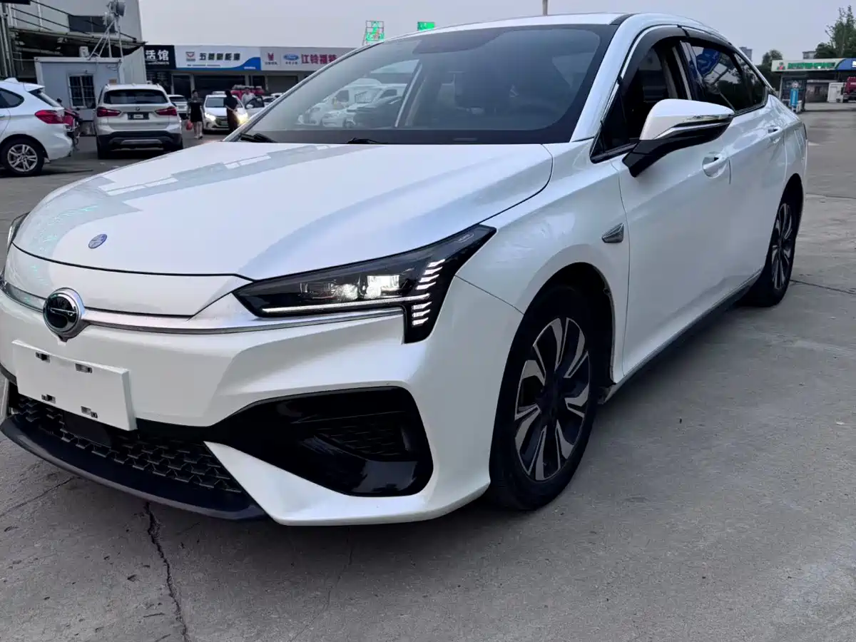 Aion S 2022 Xuan 580 58.8kWh NMC