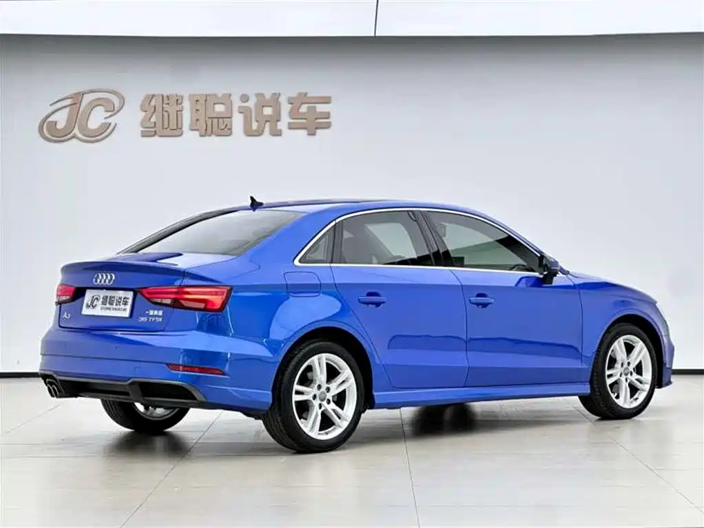 Audi A3 2019 Limousine 35 TFSI Fashion China VI фото 5
