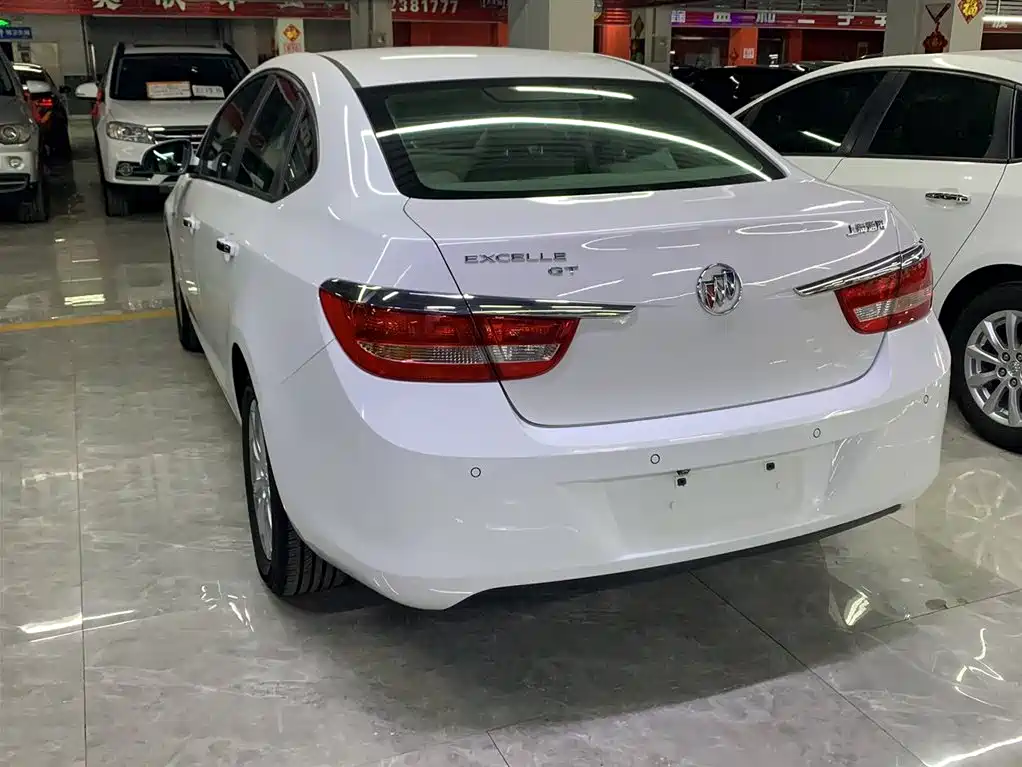 Buick Excelle 2013 GT 1.6L Automatic Fashion Edition фото 6