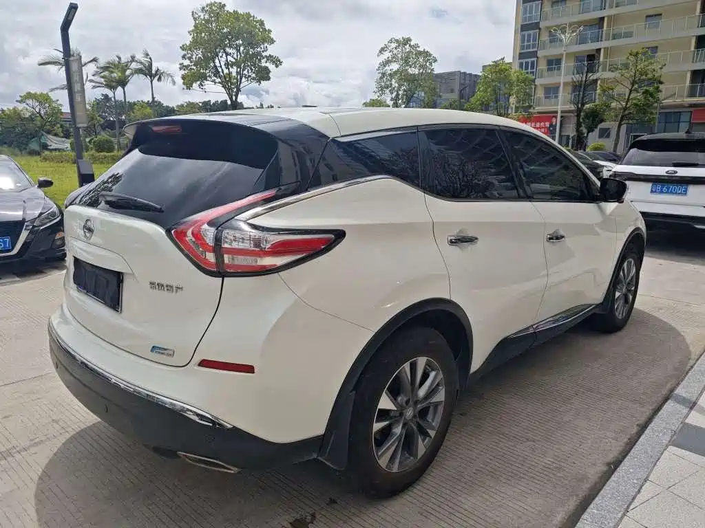 Nissan Murano 2022 2021 2.5L XL 2WD Intelligent Luxury Edition