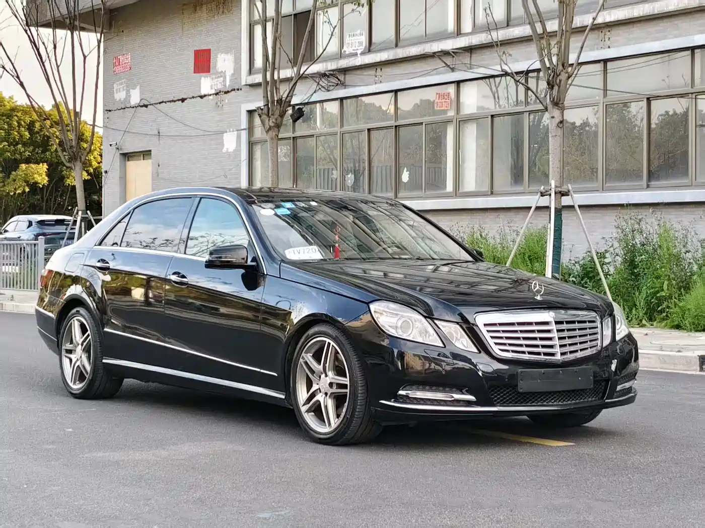 Mercedes-Benz E-Class 2011 2011 E 300 L Elegance
