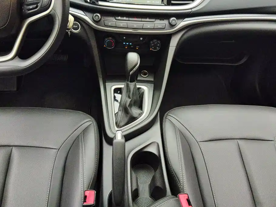 Photo 16 - Buick Excelle