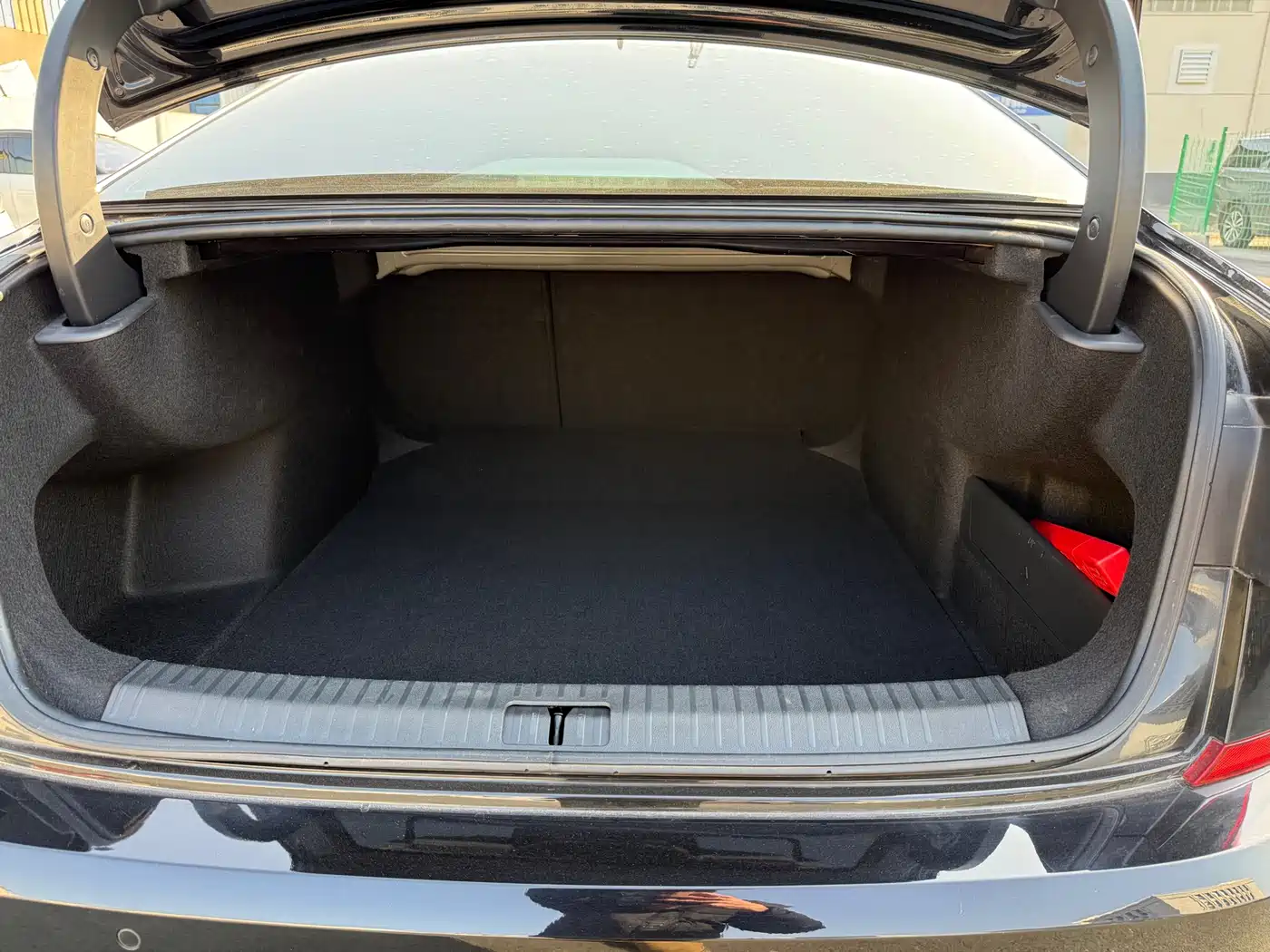 Volkswagen Passat 2021 Model 330TSI Elite Edition фото 25