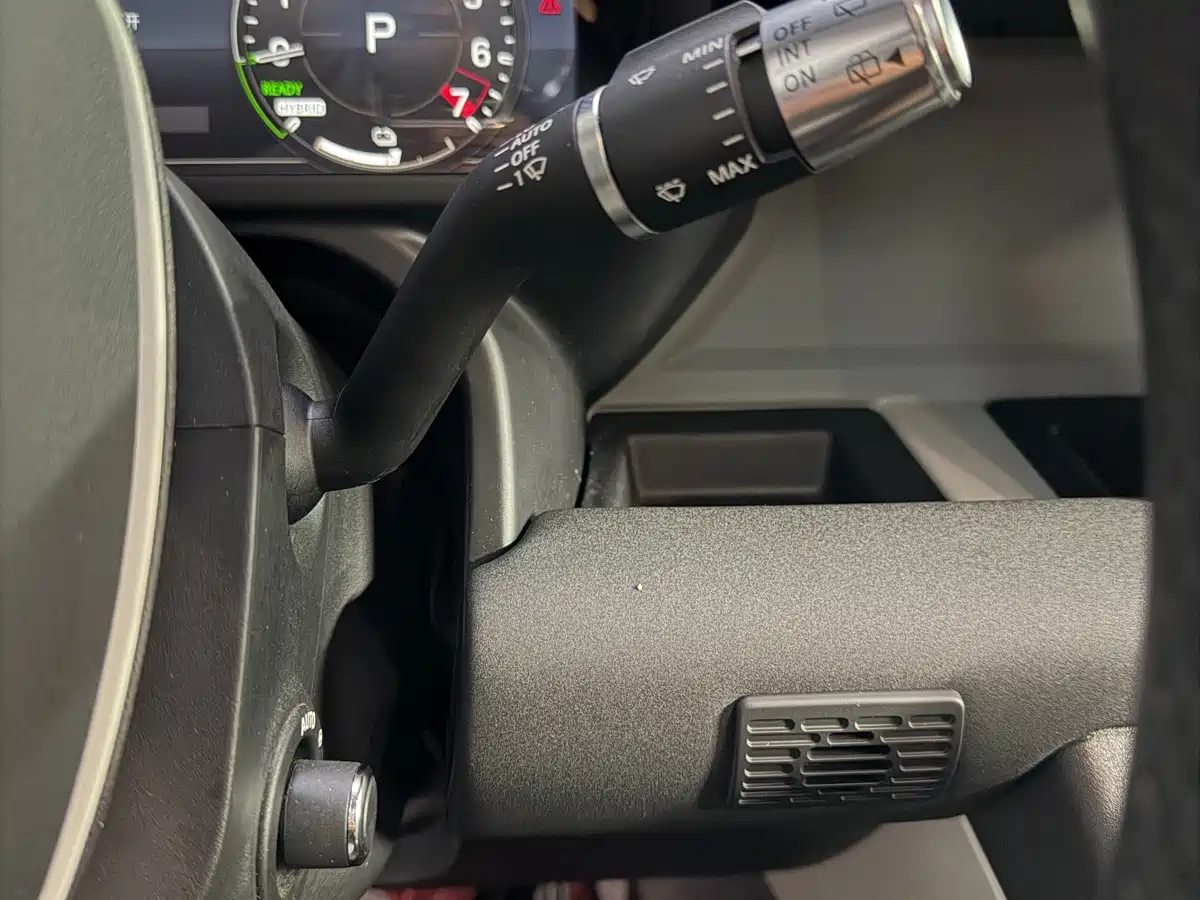 Land Rover Defender NEV 2021 2022 110 P400e