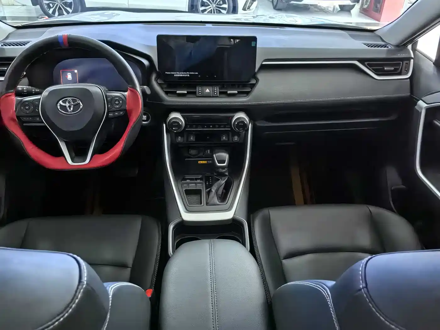 Toyota RAV4 Rongfang 2024 2.0L CVT FWD Style Plus Edition фото 8