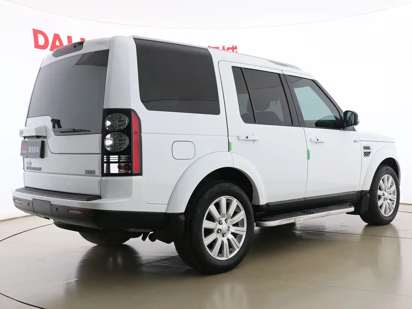 Land Rover Discovery 2015 3.0 SC V6 HSE фото 21