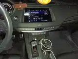 Фото 6 - Cadillac XT4